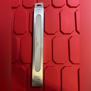 Brand new Tul hole puncher